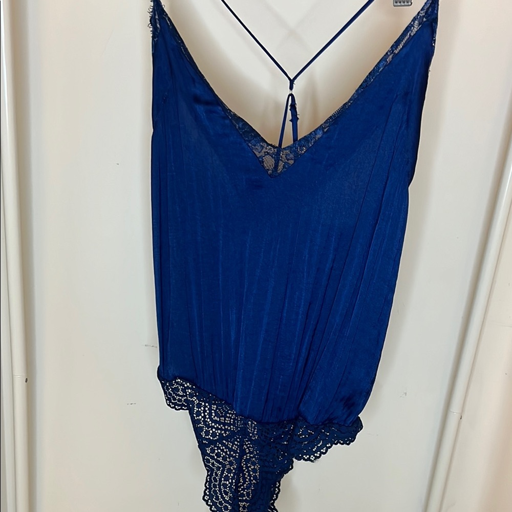 Elegant Blue Lace Trim Camisole